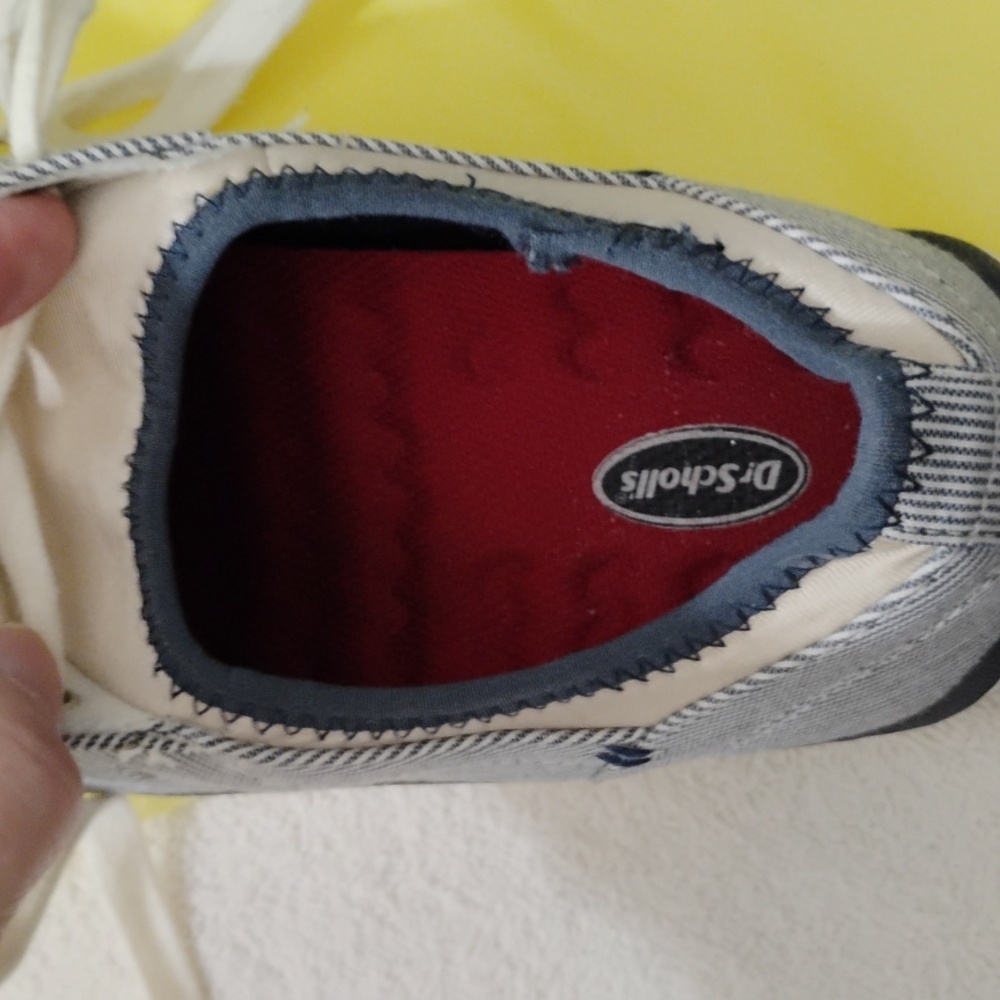 Dr Scholl's Stylish  Striped Sneakers - White and Blue 8.5 EUC - Picture 8 of 8